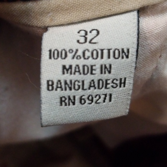 Rust orange shorts - Picture 3 of 3